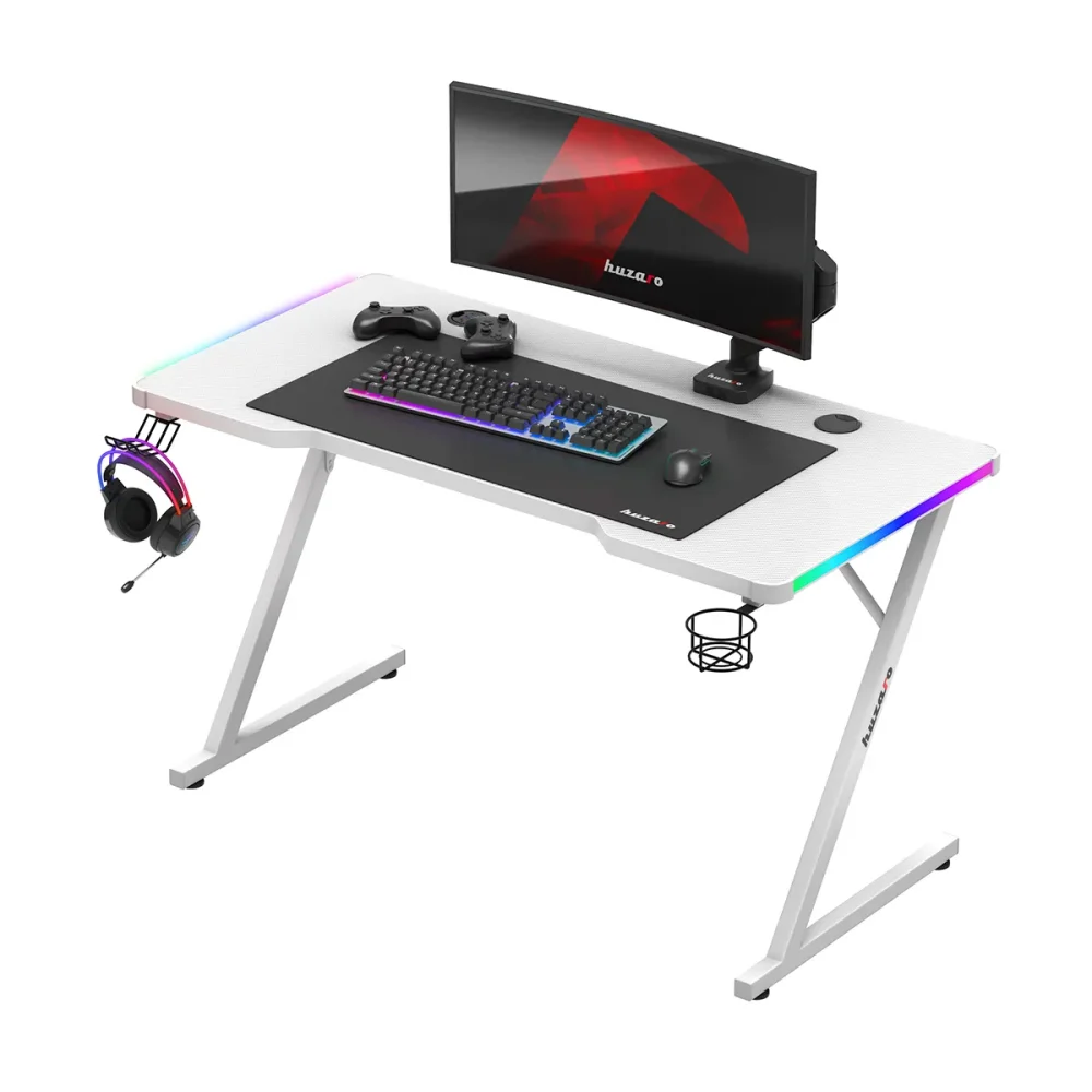 Huzaro Hero 2.5 beli – levi ugao sa monitorom, tastaturom i RGB efektima