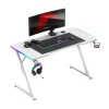 Huzaro Hero 2.5 beli sto – desni ugao sa gejming opremom i RGB svetlom