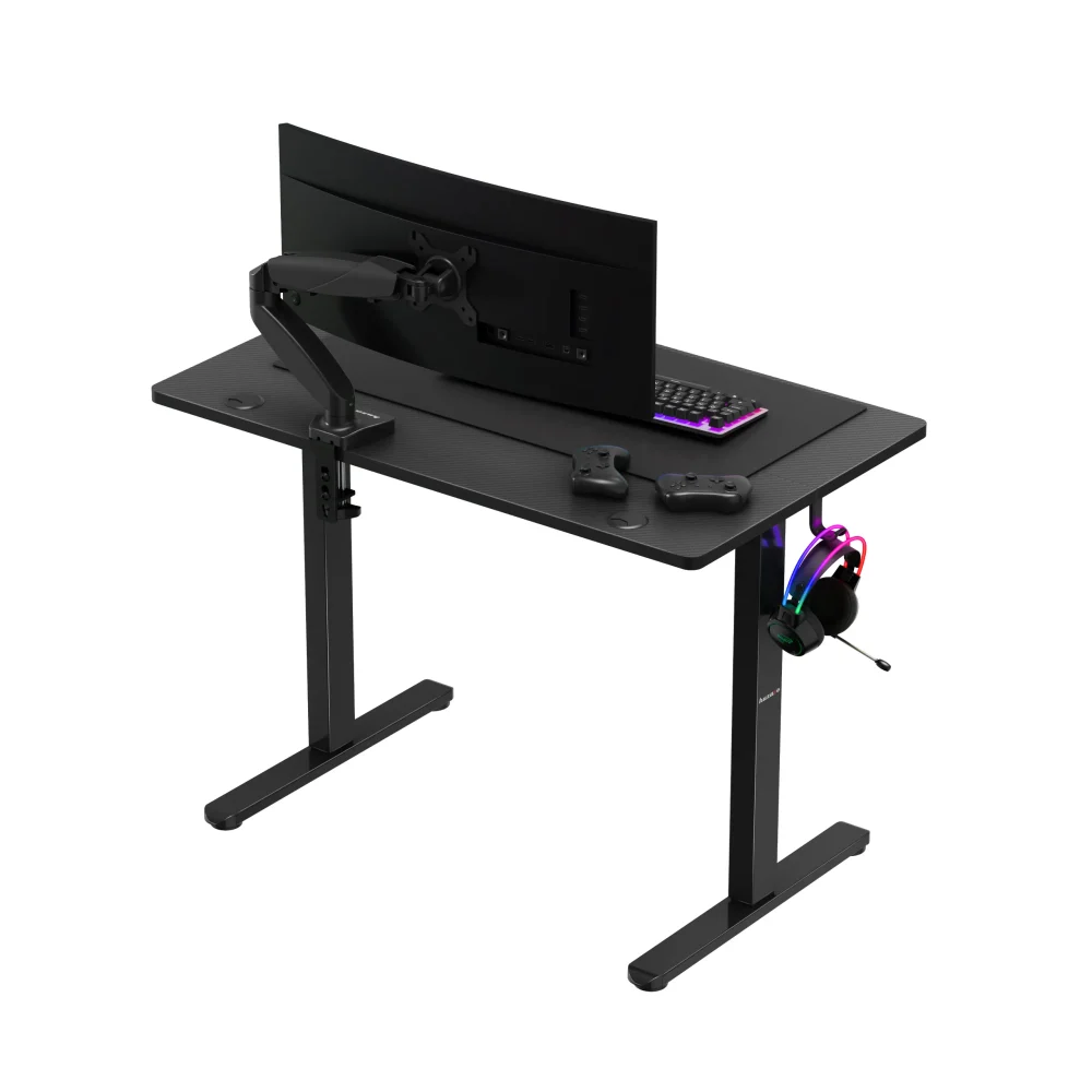 Huzaro Hero 7.9 crni sto u setupu sa monitor-armom i kontrolerom za visinu