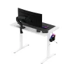 Huzaro Hero 7.9 sto u setupu s monitor-armom, gejmerskom opremom i podesivom visinom