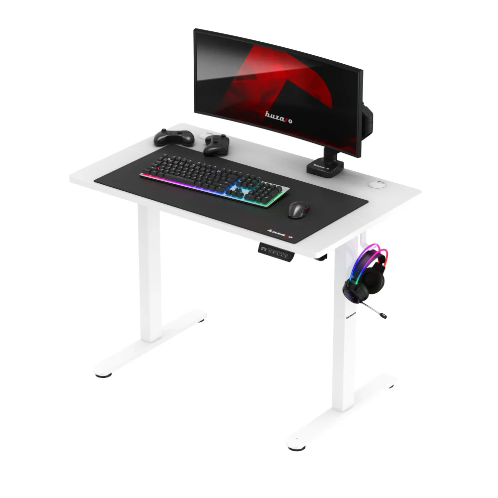 bočni levi ugao Huzaro Hero 7.9 sa RGB tastaturom, slušalicama i električnim liftom