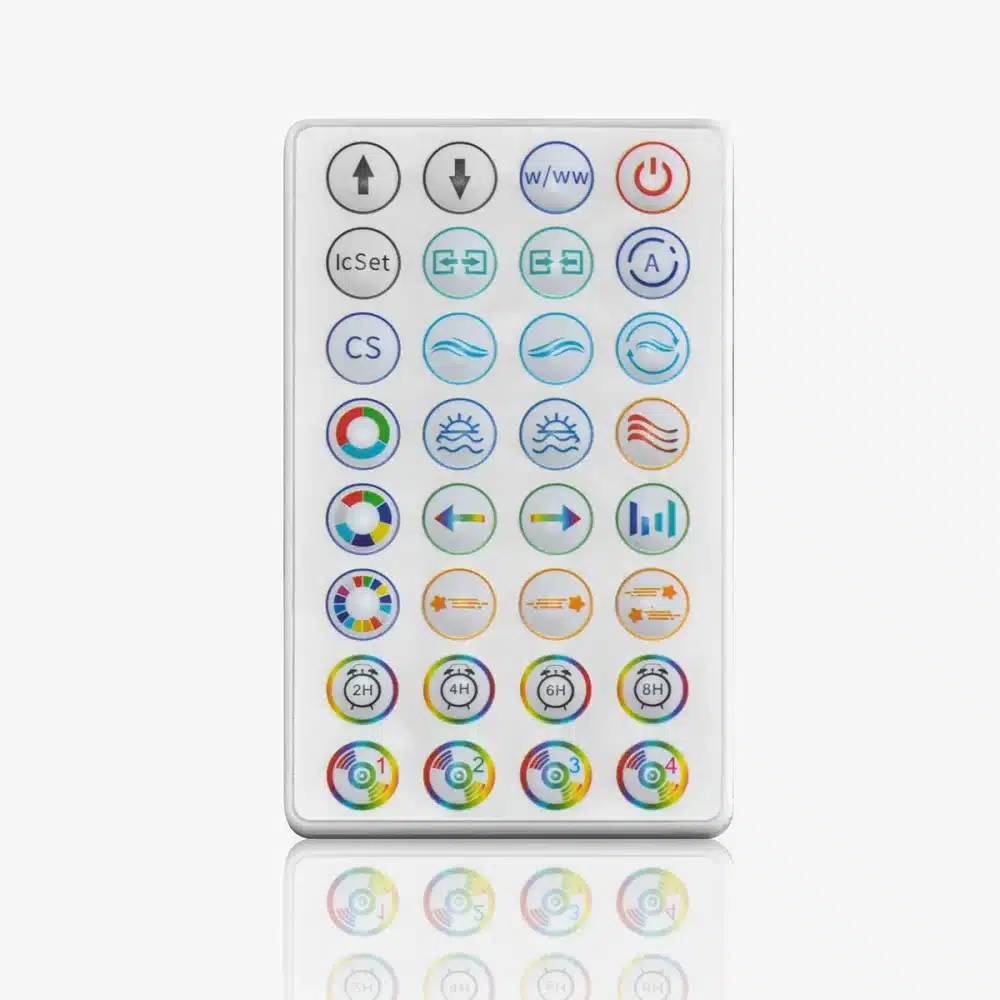 Beli IR daljinski upravljač sa šarenim funkcijskim dugmićima za kontrolu RGB LED osvetljenja na Huzaro Hero 6.0