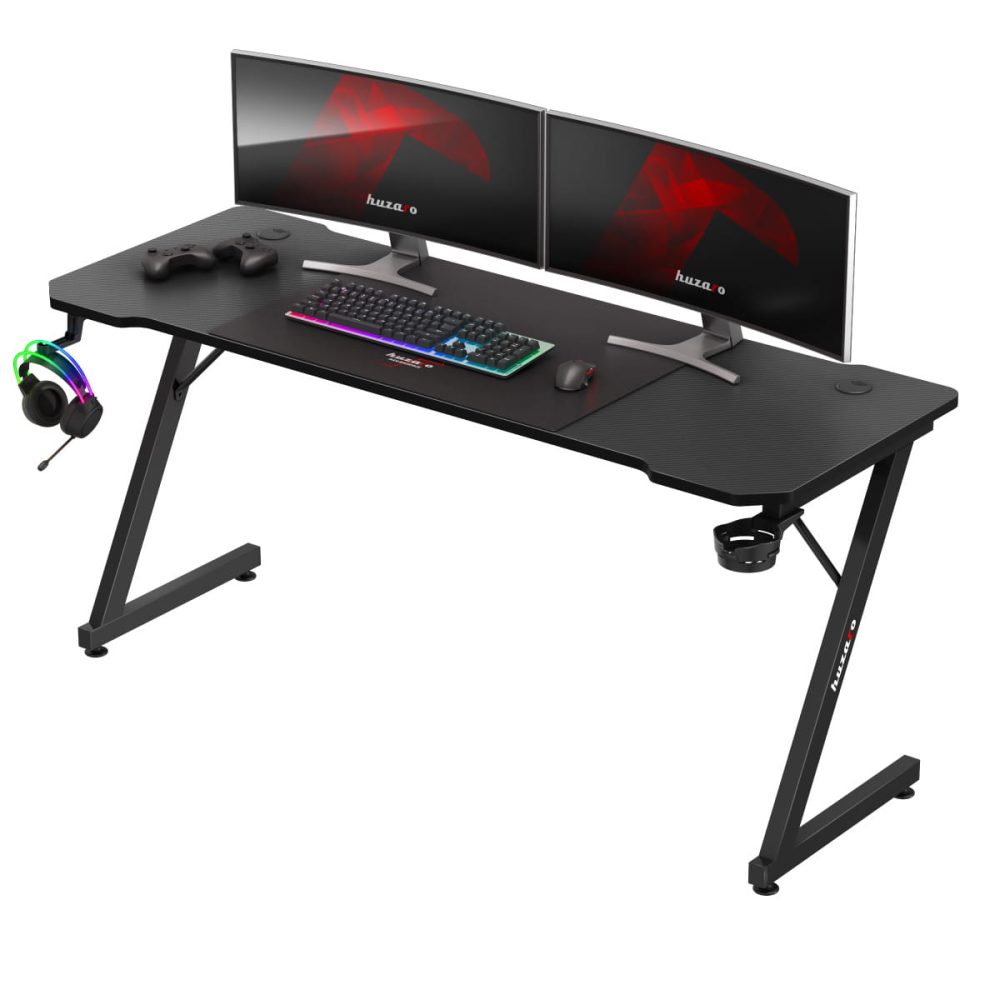 Huzaro Hero 4.8 crni sto – prednji setup sa dual-monitor konfiguracijom i RGB tastaturom