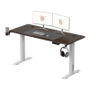 Fantech Tigris GD214 u orah/bele varijanti opremljen dual-monitor setupom, tastaturom i slušalicama